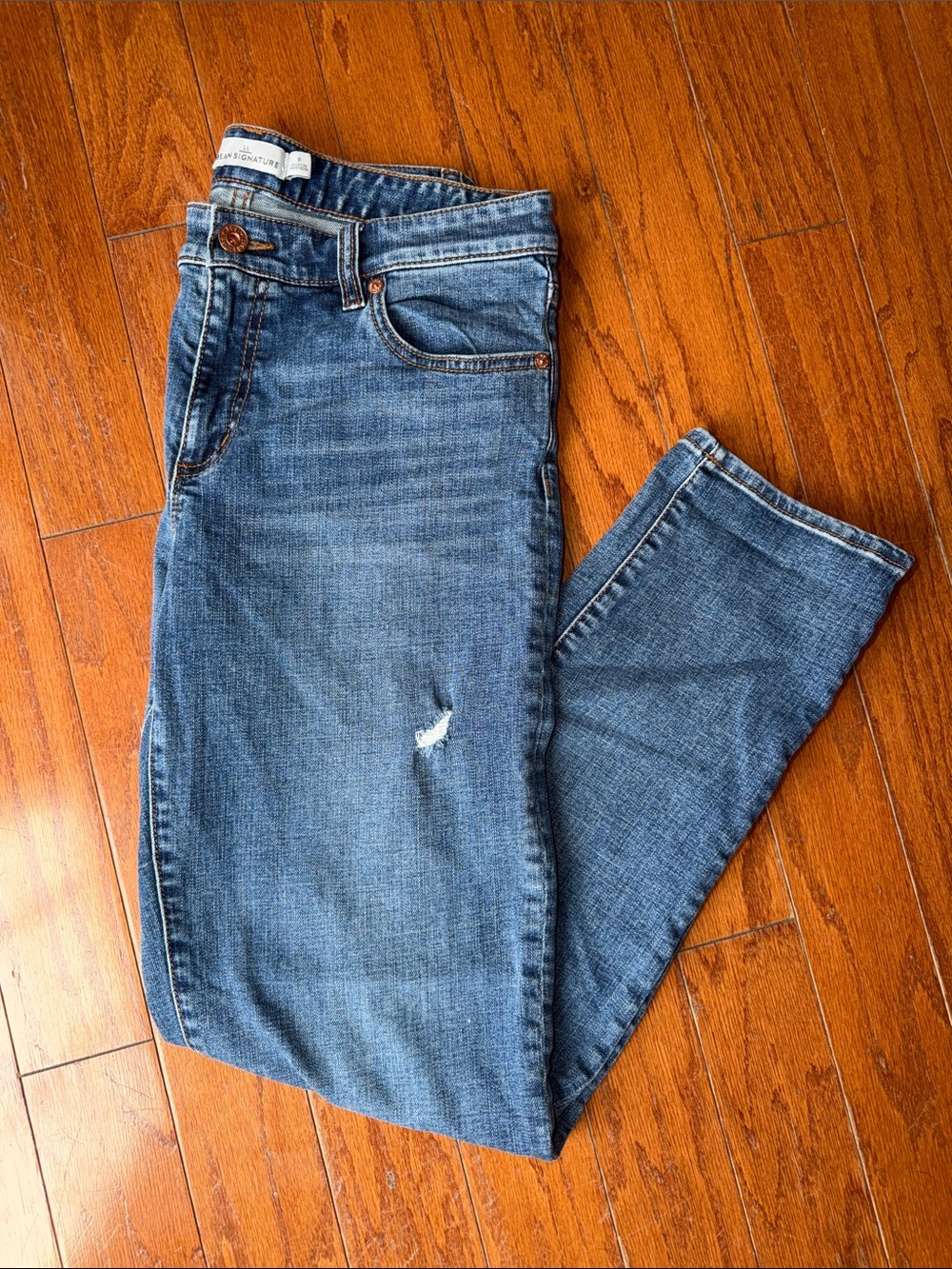 L.L.Bean Signature Straight Organic Cotton Jeans Sz 6 Medium Wash Stretch Denim - Picture 5 of 8